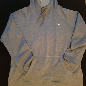 Grey nike hoodie Like New -negotiable
